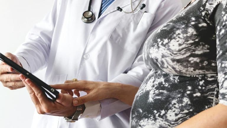 Texas Healthcare Providers Face Legal Uncertainty Amid Abortion Ban Medical Exception Clarifications