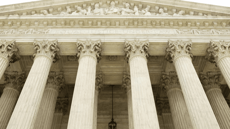 Appeals Court Weighs Federal Government Request to Reinstate Sanctions on Major Law Firms
