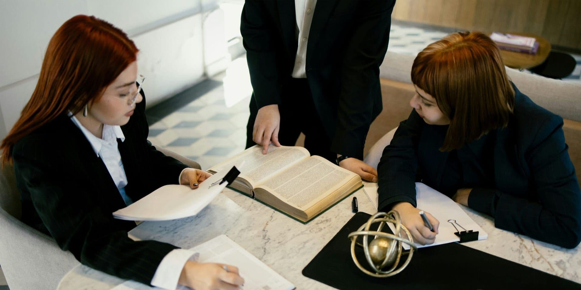Boutique Litigation Firms Poised to Surge in 2025