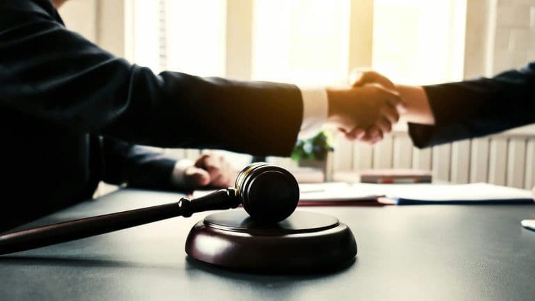 Law-Firm Merger Surge Underscores Evolving Legal-Industry Consolidation in 2025