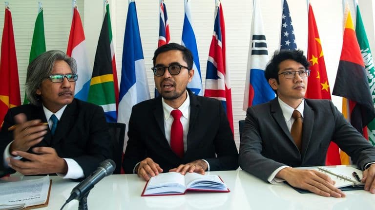 Immigration Attorneys Navigate Rising Demand Amid National Shutdown Protests