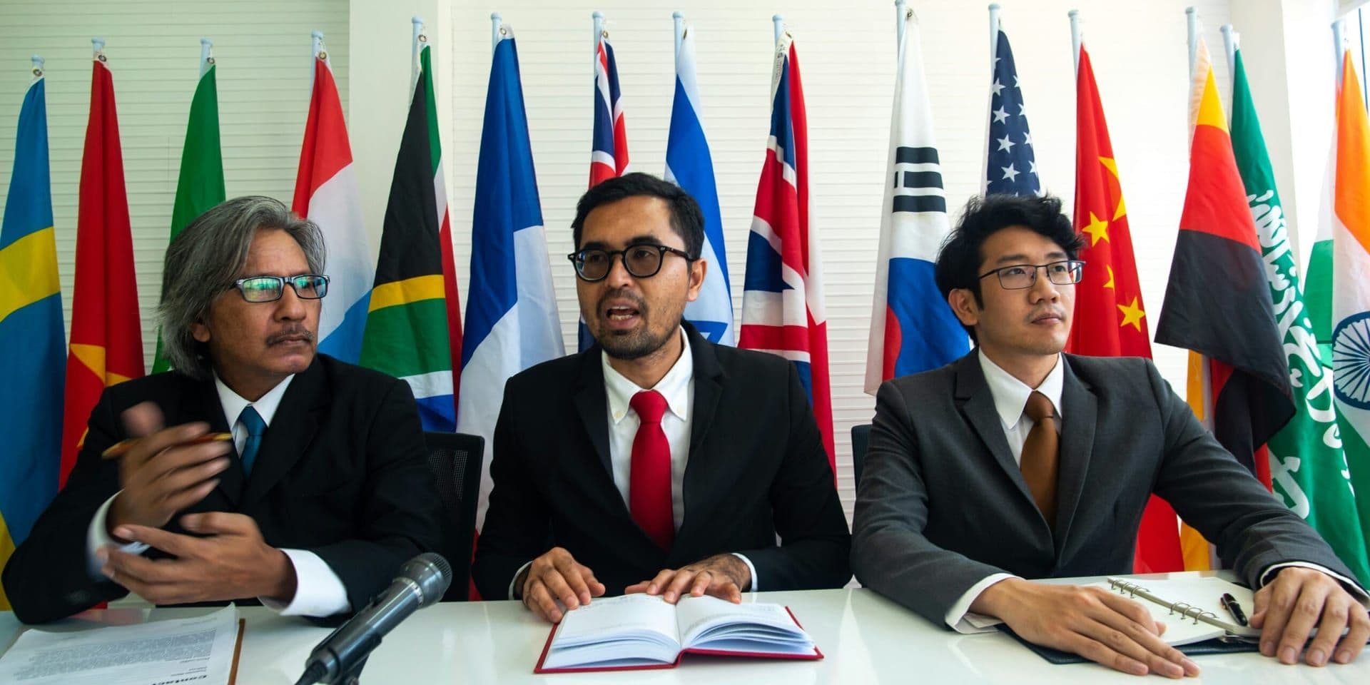 Ohio Attorneys Embrace Multilingual Registration Option on First Day of Biennium