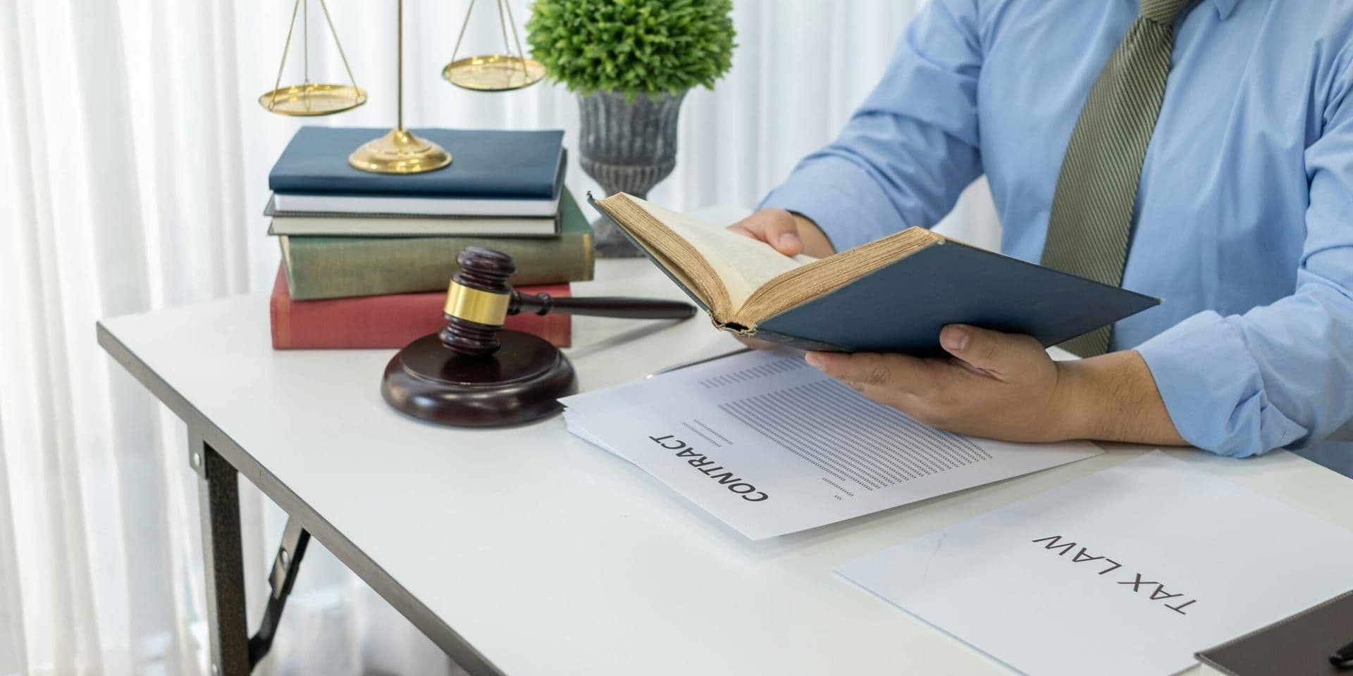Glass Lewis Files Constitutional Challenge to Texas ESG Proxy‑Advisor Law