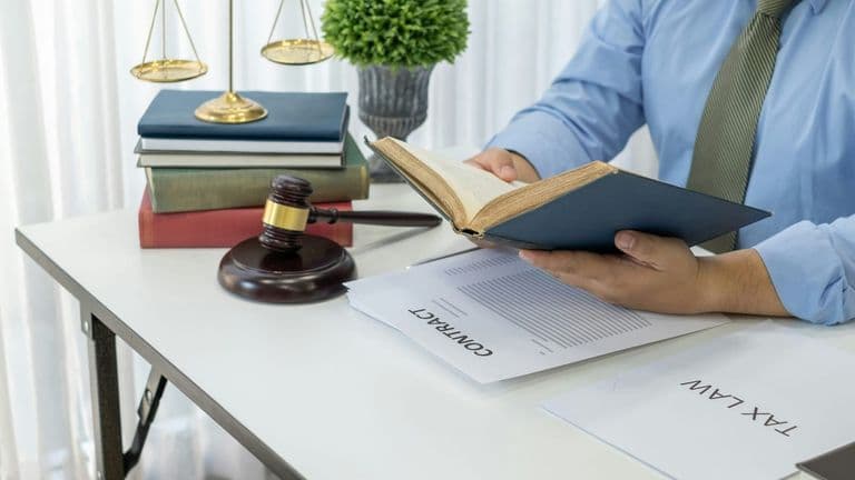 Glass Lewis Files Constitutional Challenge to Texas ESG Proxy‑Advisor Law